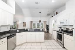 Villa Prins: Two Spacious Primary Bedrooms With Ensuites