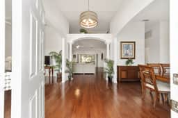 Villa S&G: Spacious 5 bedroom, family vacation home.