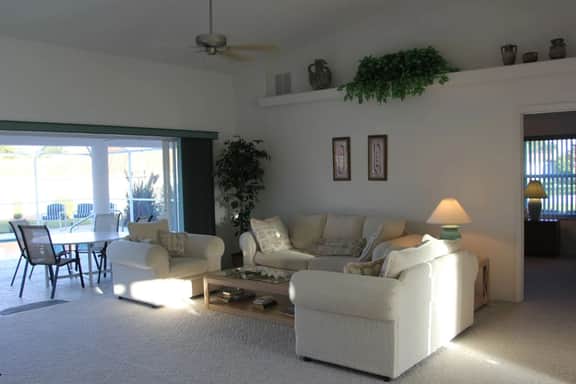 Villa Eckhardt: Bright and Light 3 bedroom home