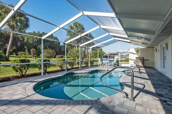Villa Prins: Two Spacious Primary Bedrooms With Ensuites