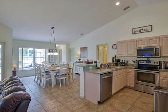Villa Tilly 4 bedroom with pool - family vacations